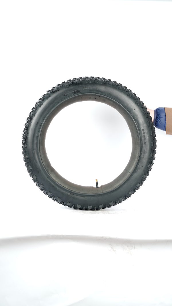 20x4.0 off-road E-bike tyre